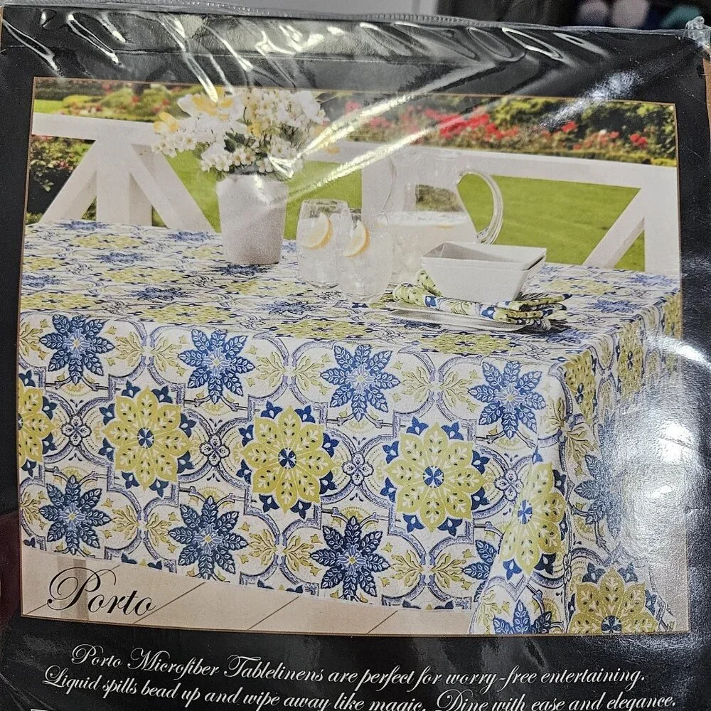 Round Tablecloth Linen 70in Porto Green Blue Floral Microfiber Wipe Clean Dining